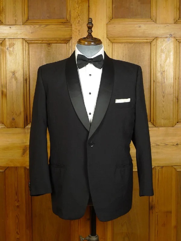 Men's Suits with Double Vents22/0500 vintage 1960s black worsted & mohair shawl collar dinner jacket 42 short