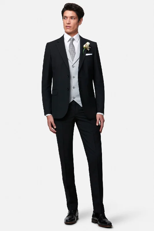 Men's Suits with Stretch FabricsJames Black | Albert Notch WC