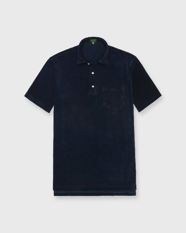 Men's Shirts with Moisture-Wicking FabricShort-Sleeved Polo in Navy Terry