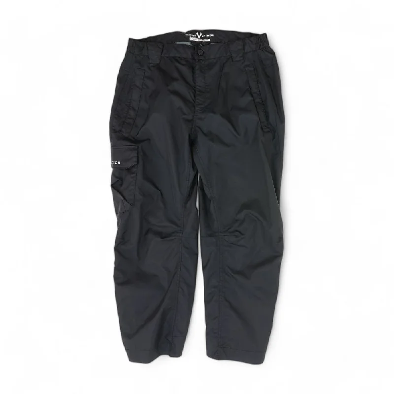 Men's Pants with Functional PocketsBlack Solid Active Pants