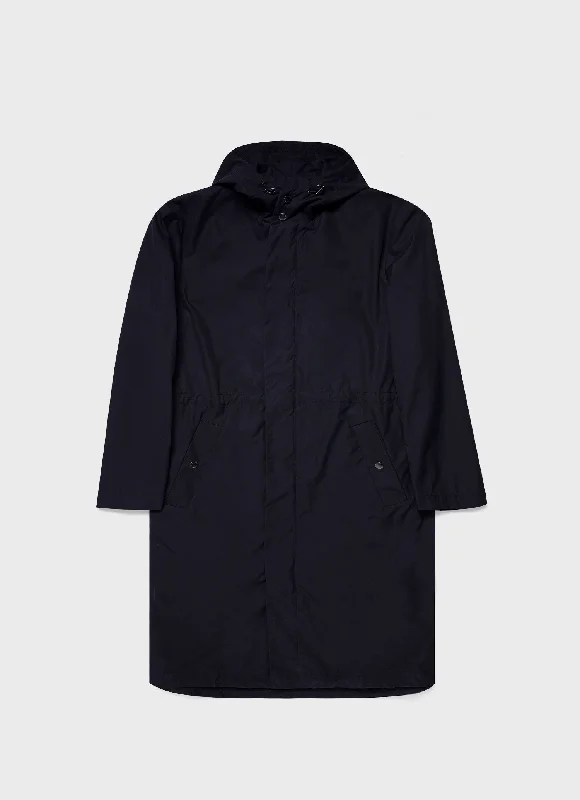 Men's Coats for TravelMen's Ventile Parka in Dark Navy